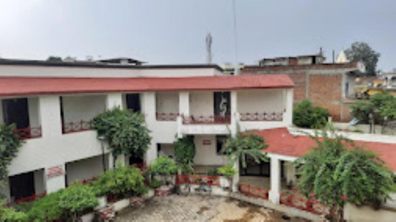 Sitapur Muafi Mp Tourist Bunglow , Chitrakoot酒店 外观 照片